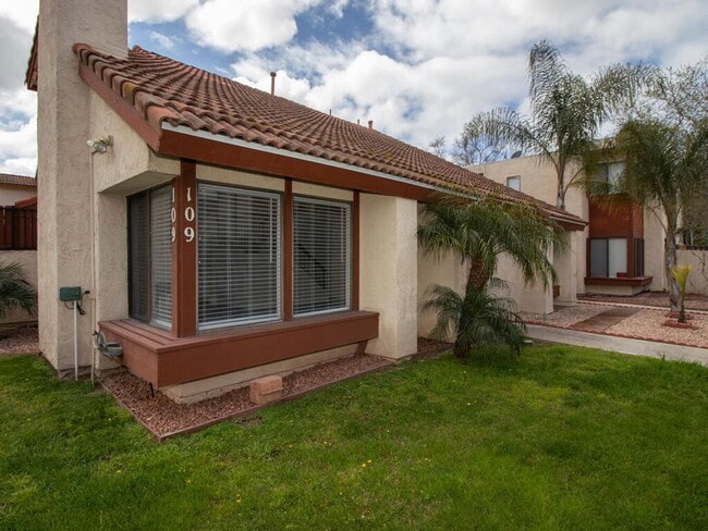 Photo - Available February 10th - Remodeled 2 Story, 3 Bedroom Condo Unidad A