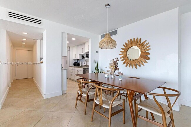 Photo - 2451 Brickell Ave