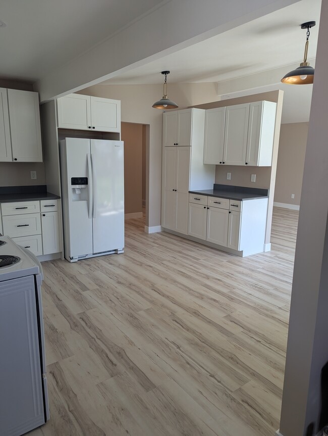 Photo - 8173 S Adams St