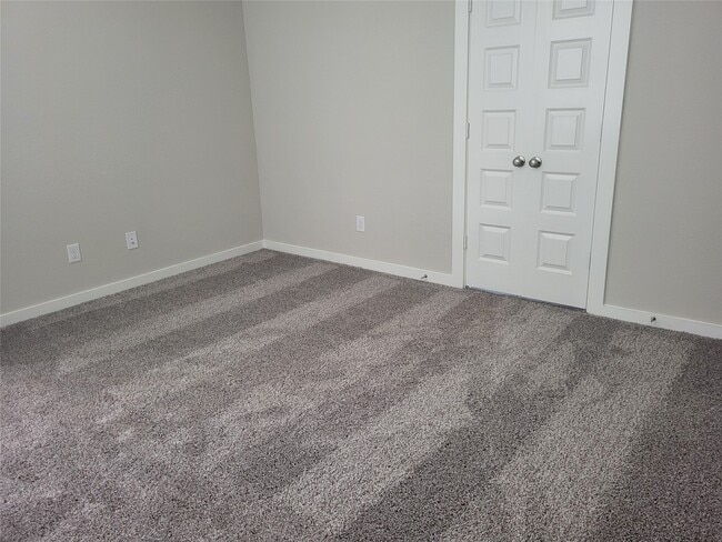 Building Photo - 5611 Madden Ln