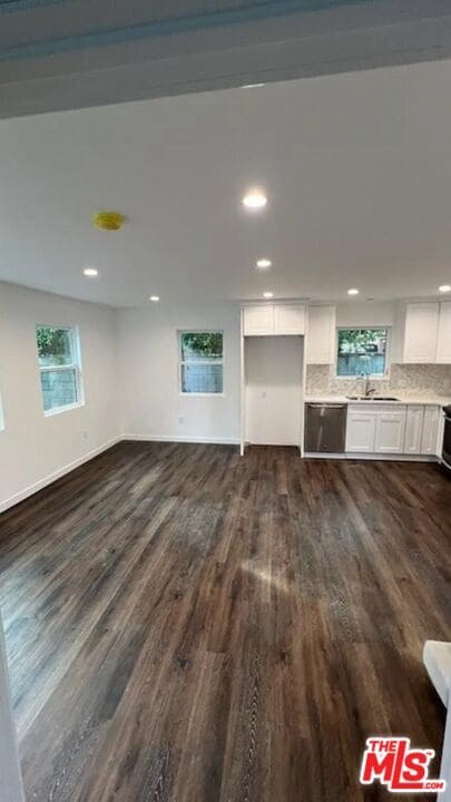 Photo - 7729 Wynne Ave