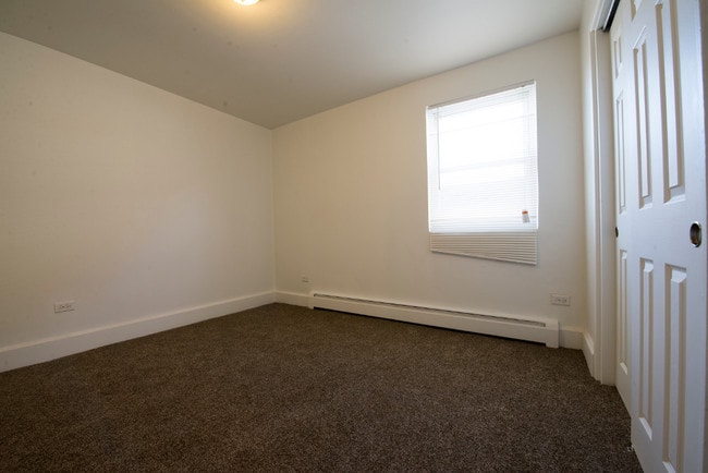 Photo - 6618 S Wabash Ave Chicago, IL 60637