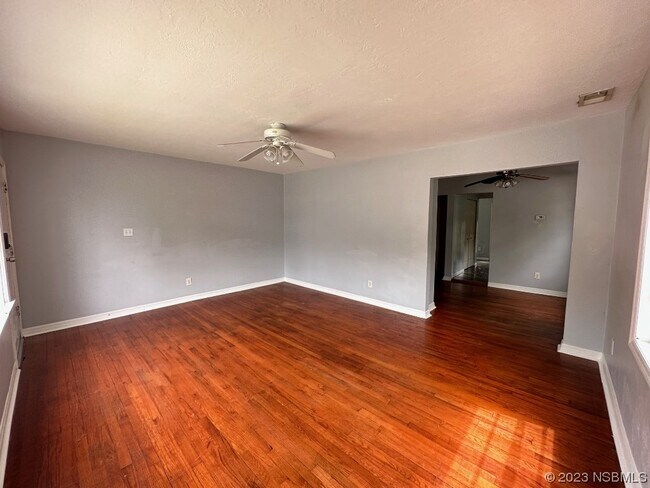 Photo - 304 Washington St