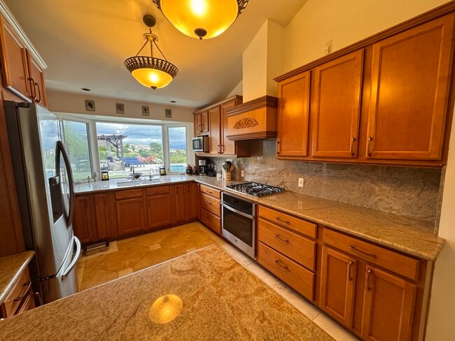 Cocina - 11518 Lyster Ave Fully Furnished