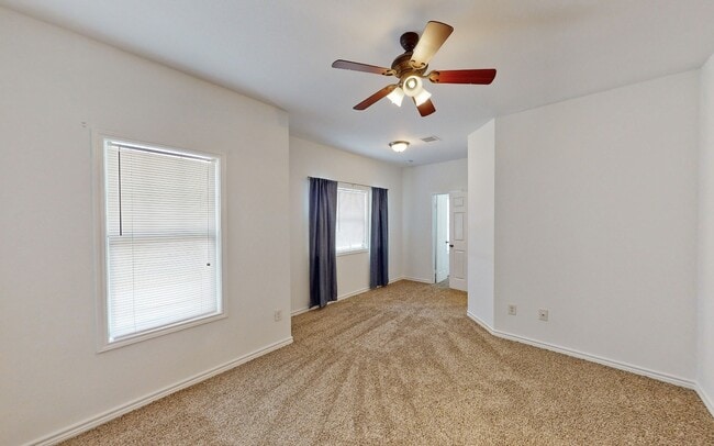 Photo - One Block to A&M! Kyle Field walking distance! Newly remodeled, all appliances, 5 bd/4 bth across...