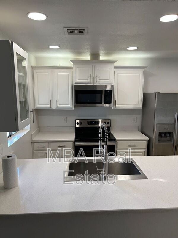 Photo - 20236 N 6th Dr Unit #4