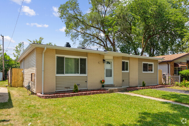 Building Photo - 15434 Dorchester Ave Rental