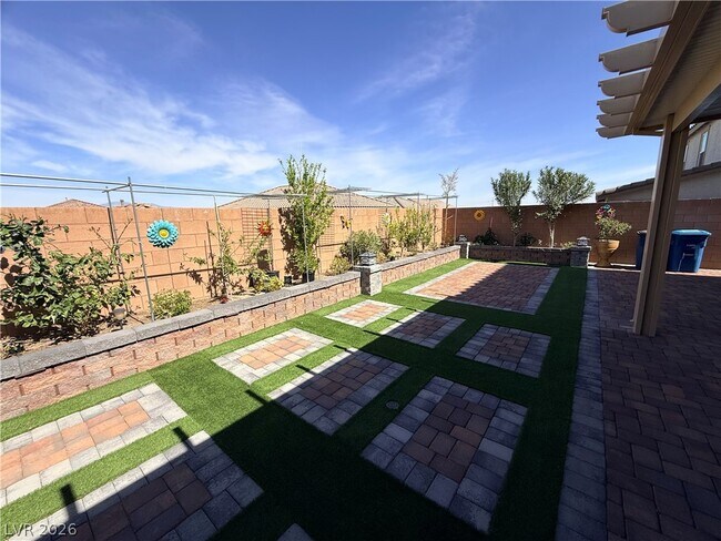 Photo - 10854 Gentle Crst Ave