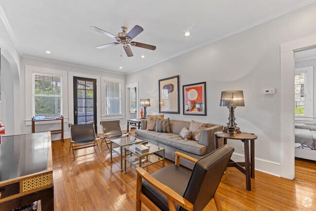 Building Photo - 500 Queens Rd Unit ID1043800P Rental