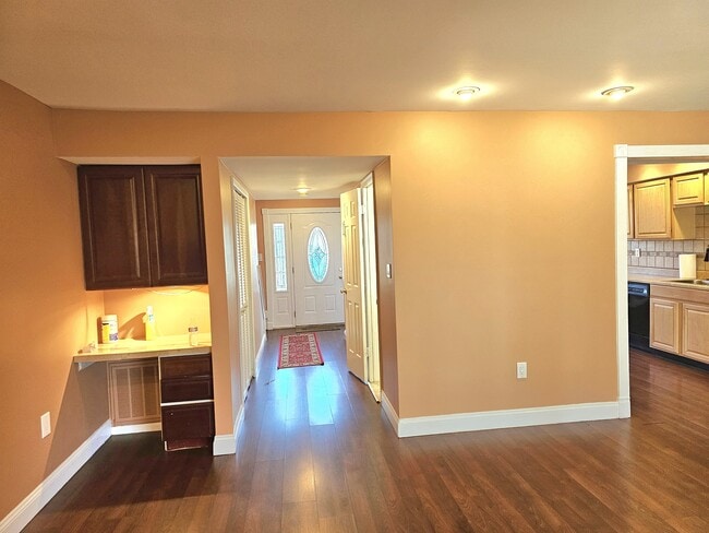 Photo - 37 Anderson Ct