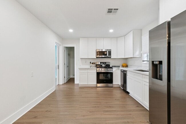 Photo - 839 Behrman Ave Casa