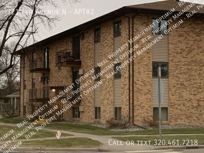 Building Photo - 321 4th Ave N Unit APT#2