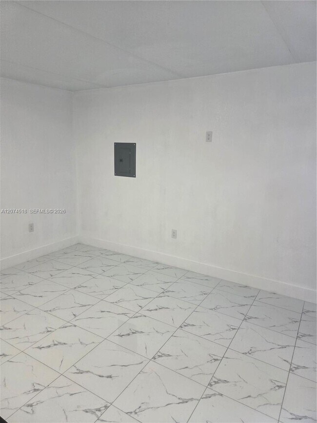 Photo - 1760 NW 56th St