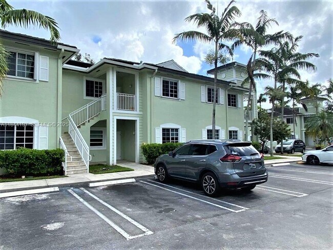 Photo - 2731 NE 3rd Dr