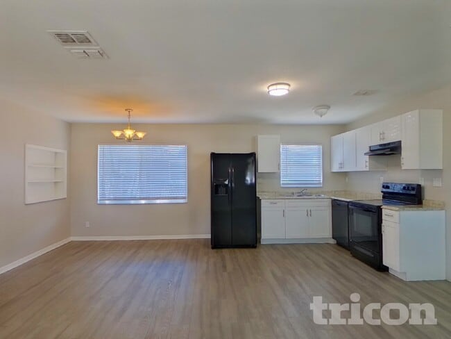 Photo - 3410 73rd St N