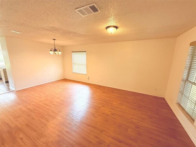 Photo - 2009 Mimosa Cove