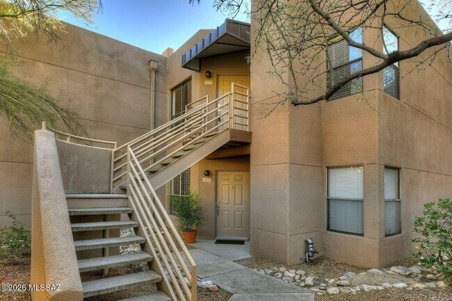 Photo - 6655 N Canyon Crest Dr Unit 10259