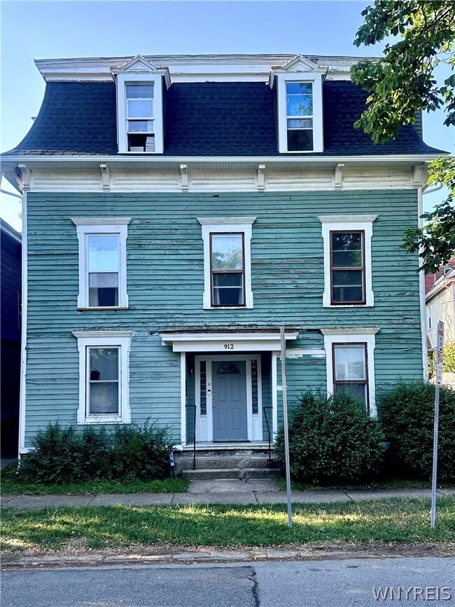 Building Photo - 912 Lafayette Ave