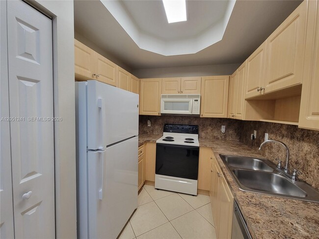 Photo - 2335 Mariner Ct