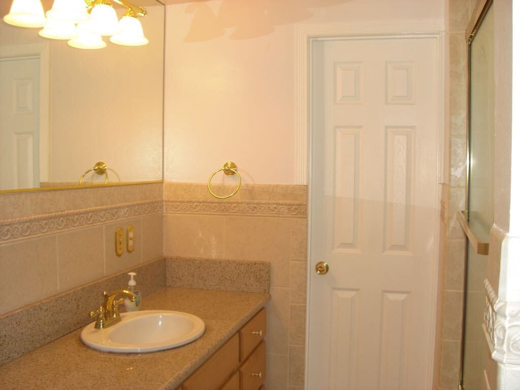 Photo - 4633 Pepperwood Ave Unidad Detached guest house