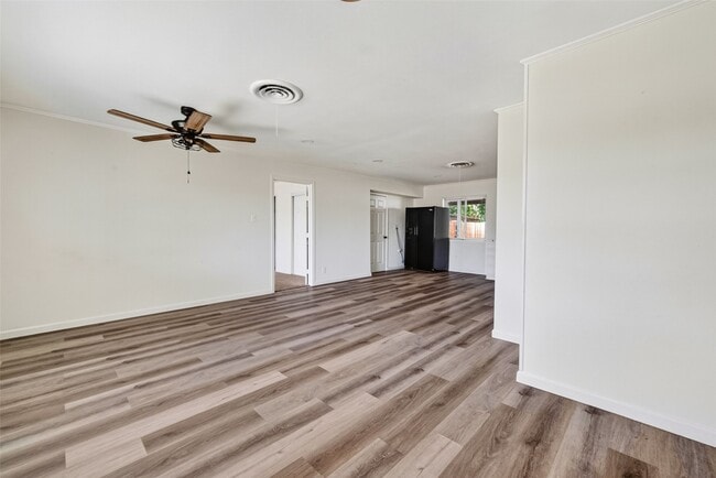 Photo - 1308 W Dumble St