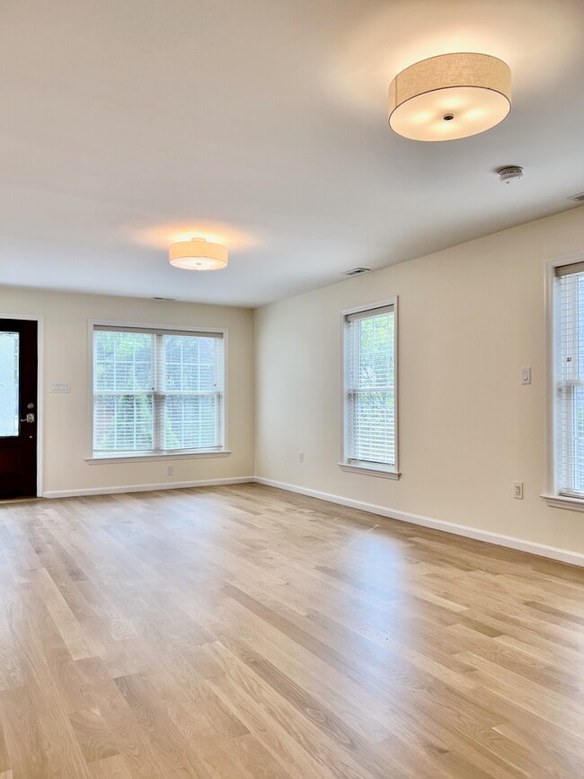 Photo - 67 Clarendon Ave