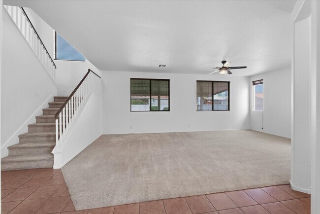 Photo - 920 Stable Glen Dr