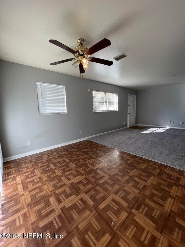 Photo - 8095 Lourdes Dr W