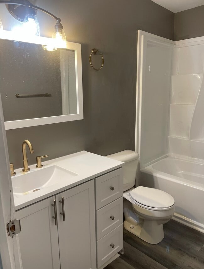 Photo - 4667 Briarwood Dr