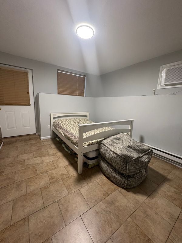 Photo - 193 Eltingville Blvd