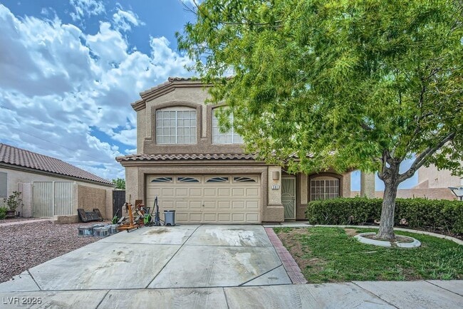 Building Photo - 591 Fox Chase St