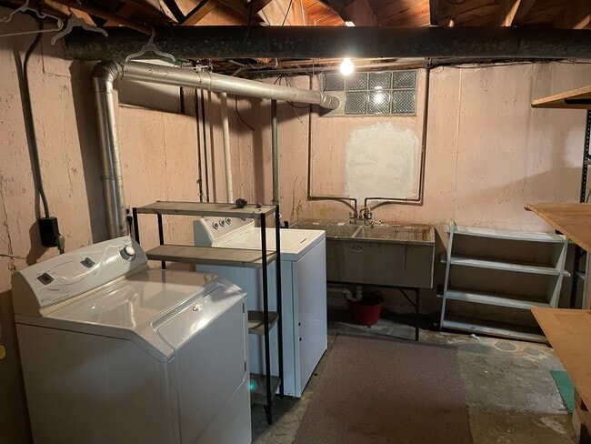 Photo - 660 Fairhaven Dr