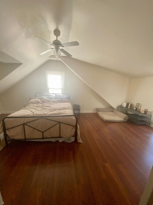 Photo - Cozy Cape Cod - Minutes to TBS (Quantico) over half an acre!