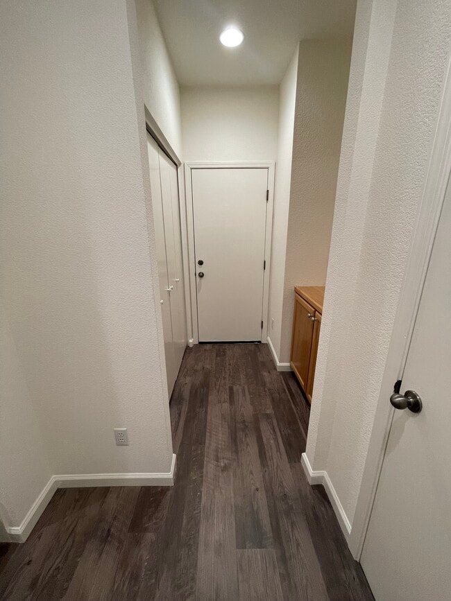 First Floor Entry, Laundry & Garage Access