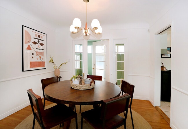 Photo - 329 N Avenue 66