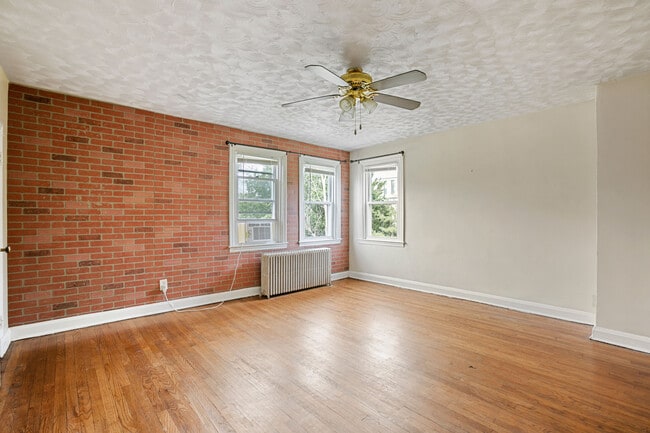 Photo - 1659 Northgate Rd Apartments Unit 2