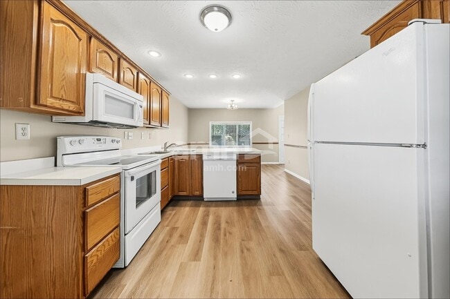 5079 Rockdale Rd