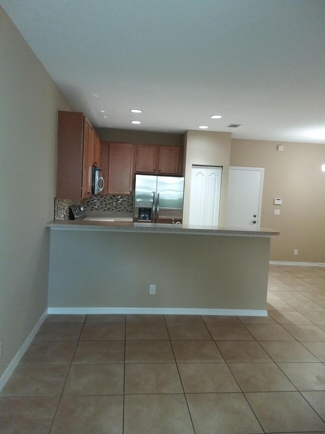 Photo - 2410 SE Union Park Dr