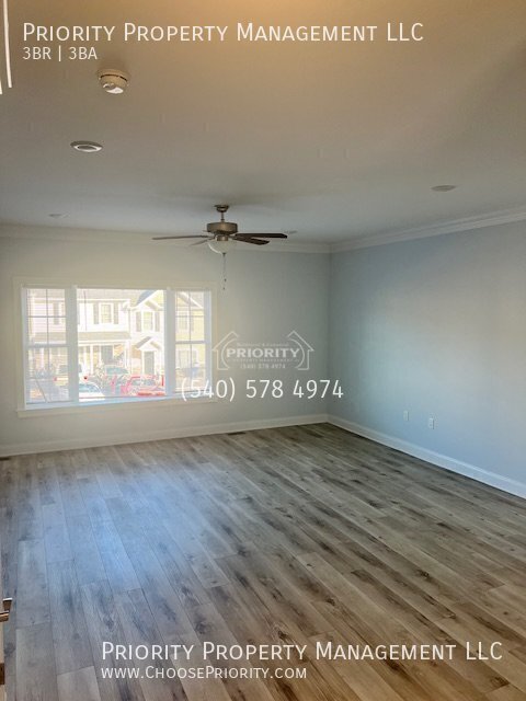 1182 Bluemoon Dr
