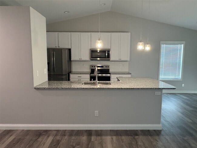 Photo - 408 Andrew Joseph Dr