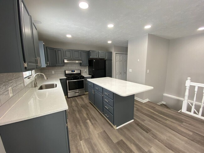 Photo - 2147-2149 Countrywood Dr SE Unit 2147 Countrywood Dr SE