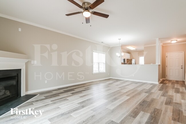 Photo - 2209 Castle Pines Dr