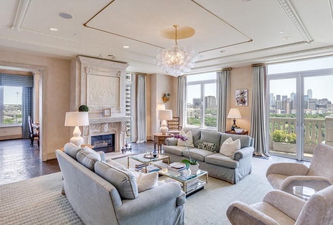 Photo - 3401 Lee Pkwy Unit 802.4