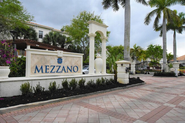 Photo - 9857 Baywinds Blvd Unit 9105