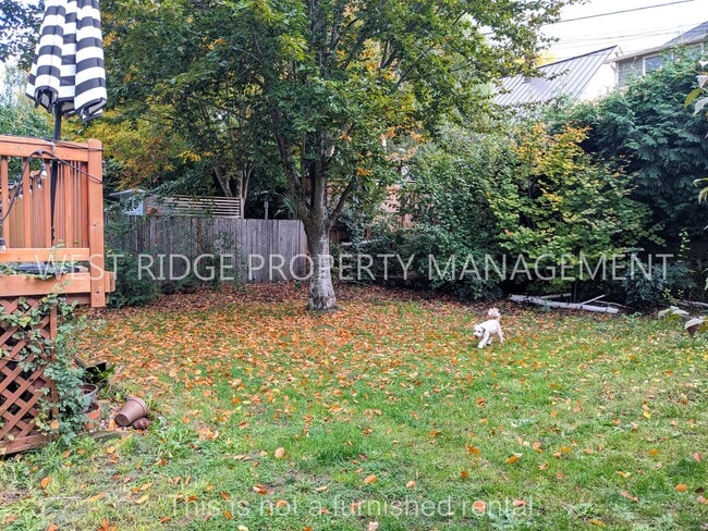 Photo - 34 NE Ivy St