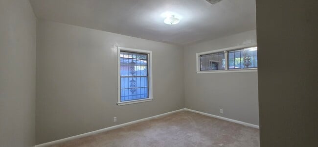 Bedroom 1 - 7943 Pecan Villas Dr