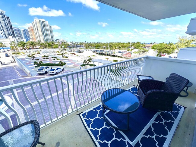 Photo - 1 Las Olas Cir Unit 313