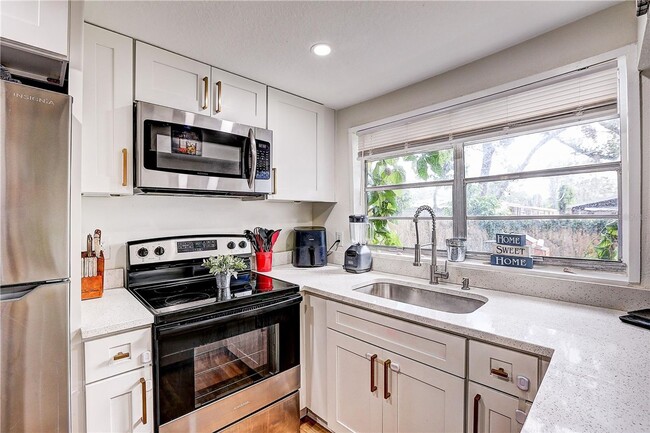 Photo - Cozy, Cute 3 bedroom 1 bath