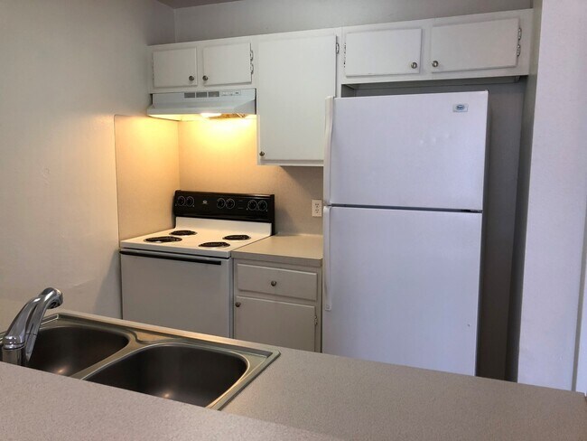 Photo - 2617PR Unit B