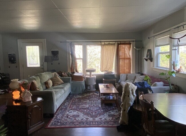 Photo - Steps from Campus, Minutes to Downtown – 4BR House on N Forest St | Pre-Leasing September 2026 Unit #101